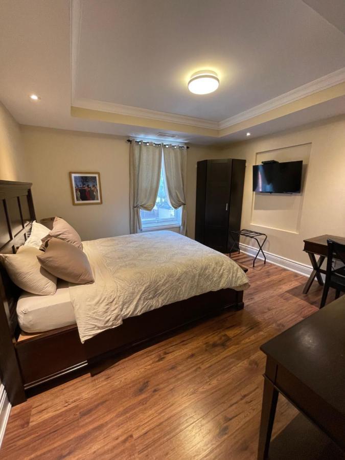 The Century House Bed And Breakfast ออตตาวา ภายนอก รูปภาพ