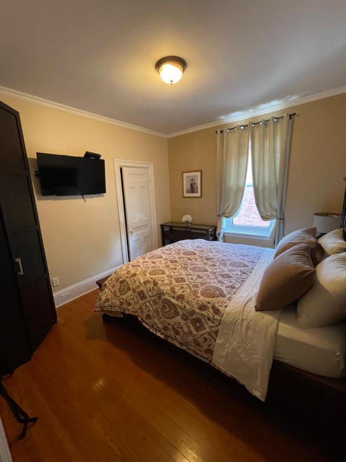 The Century House Bed And Breakfast ออตตาวา ภายนอก รูปภาพ