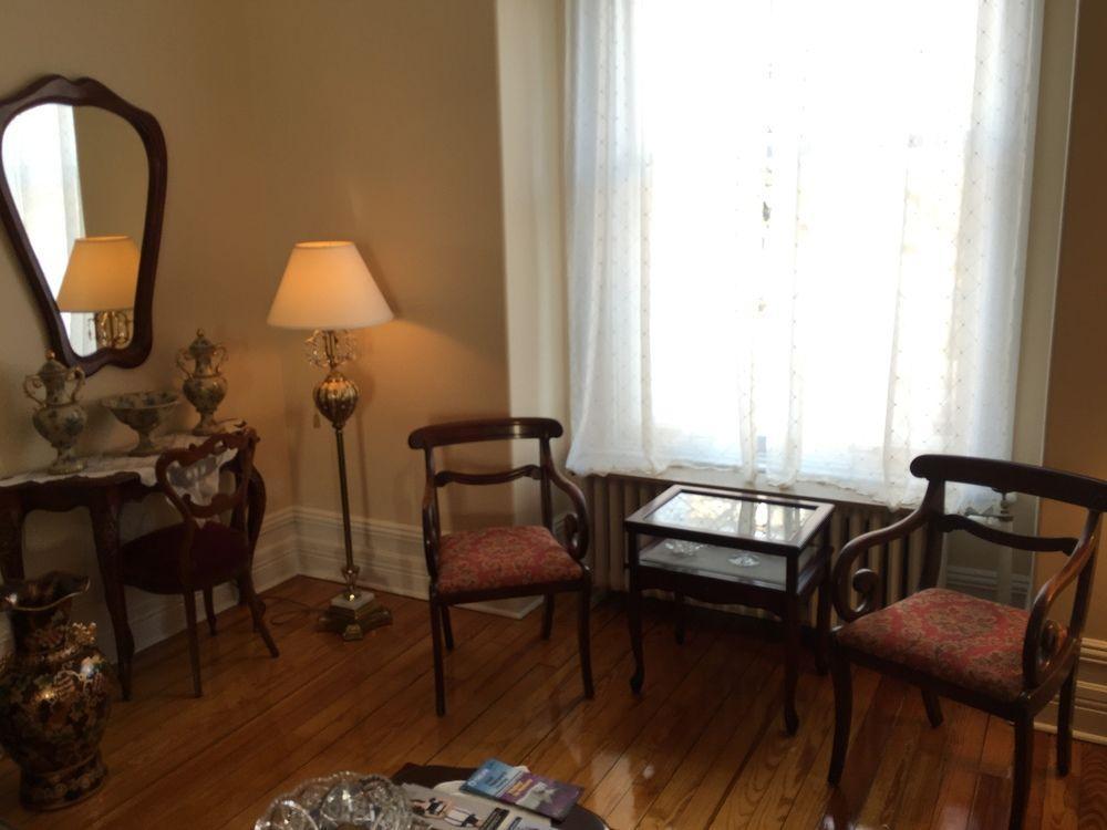 The Century House Bed And Breakfast ออตตาวา ภายนอก รูปภาพ